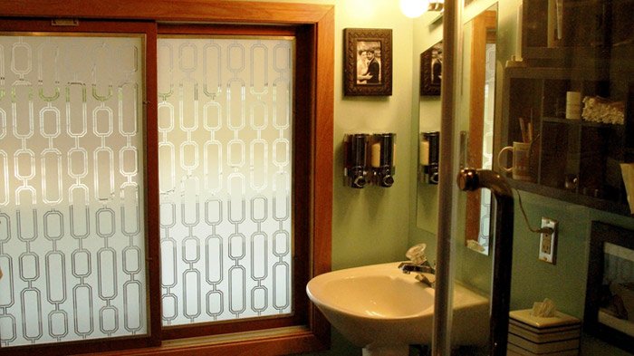 Decorative glass films